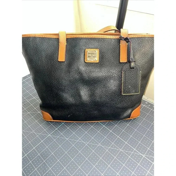 Dooney & Bourke Black and Tan Crossbody Bag - Picture 1 of 11